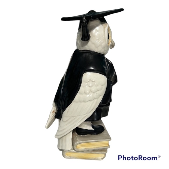 Vintage Mottahedeh Graduation Ceramic Owl from Italy Hand Painted - Picture 2 of 10